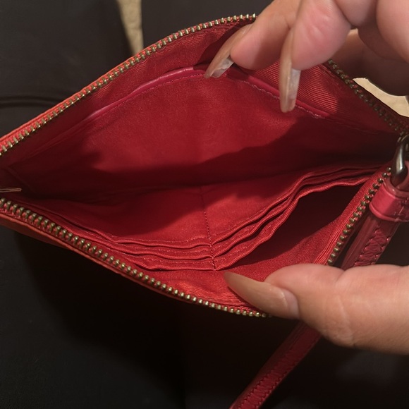 Coach wristlet - Picture 2 of 3